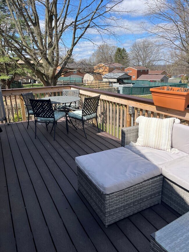 Building Photo - USGA RENTALY ONLY! CHARMING 2 BEDROOM HOME