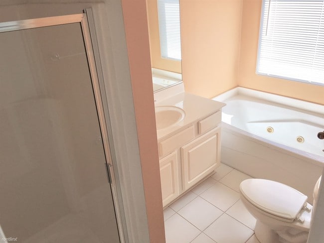 Building Photo - 3 br, 2.5 bath Townhome - 4757 Arco Ln