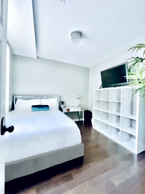 Building Photo - 1839 S 20th St