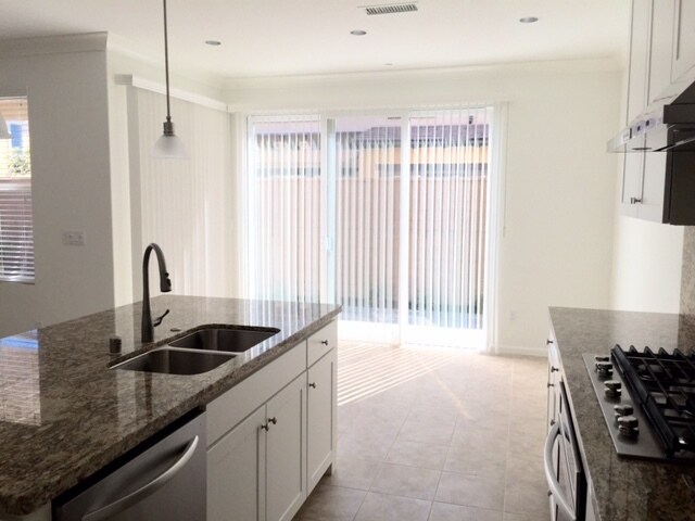 Building Photo - **COMING SOON** Beautiful Home in Orchard ...