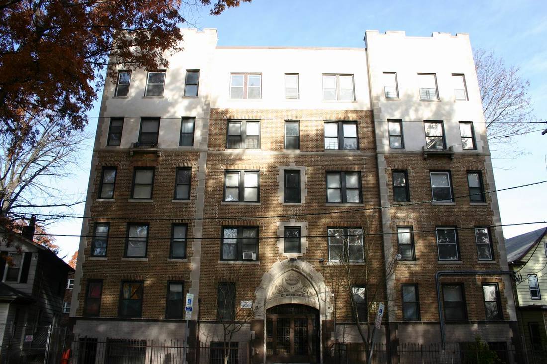 Primary Photo - 17-21 Elwood Pl