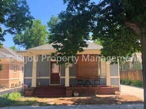Building Photo - 311 E Del Norte St