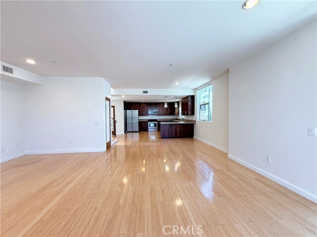 Foto del edificio - 12908 Bloomfield St