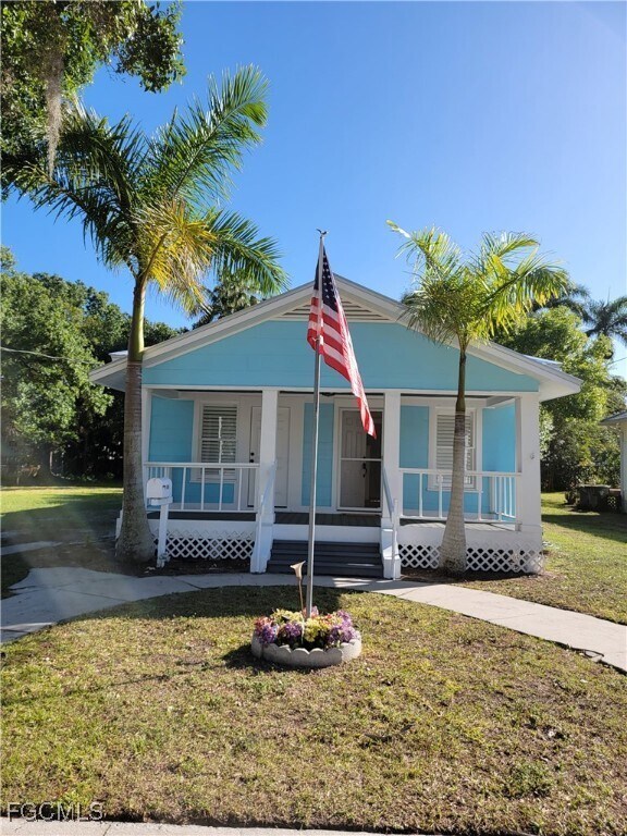 Foto del edificio - 1603 Woodford Ave