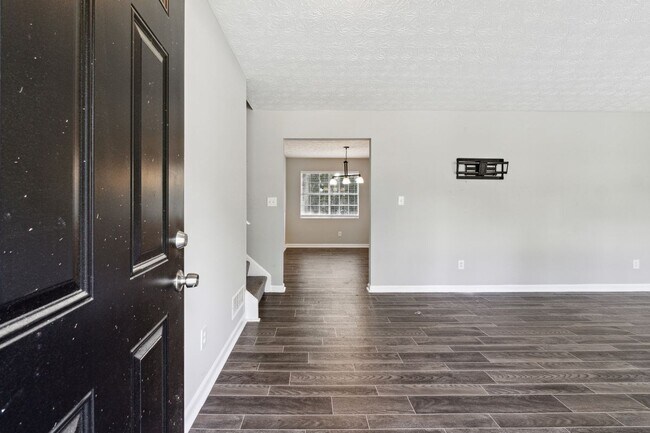 Foto del edificio - 2149 Indian Hill Rd