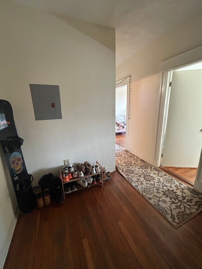 Building Photo - 1669 Commonwealth Ave