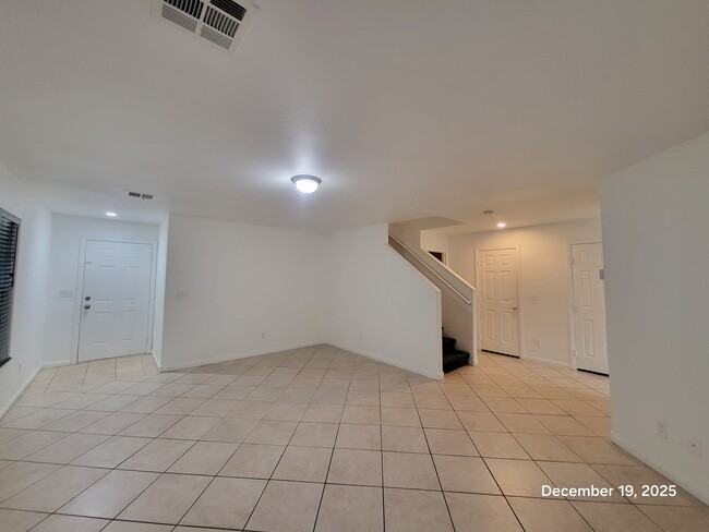 Foto del edificio - 9965 Mardagen St