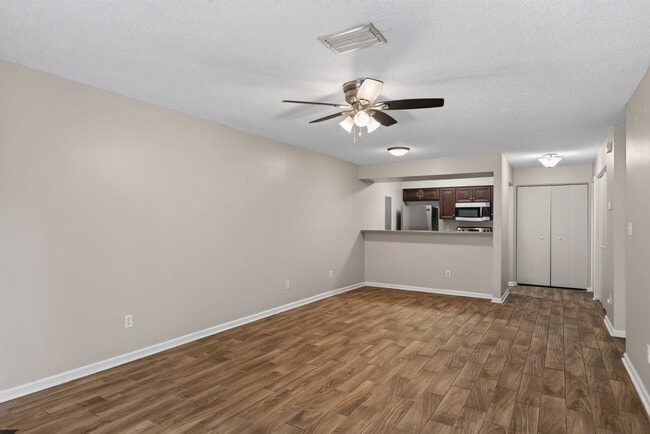 Photo - 10 B Tamarisk Quay Townhome