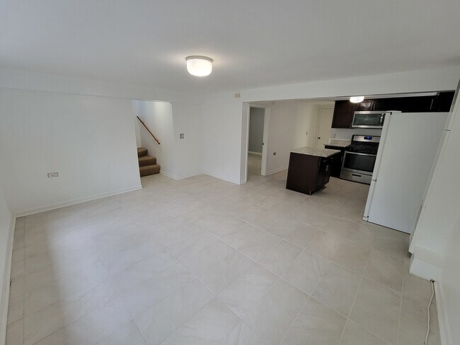 Foto del edificio - 5809 N Whipple St