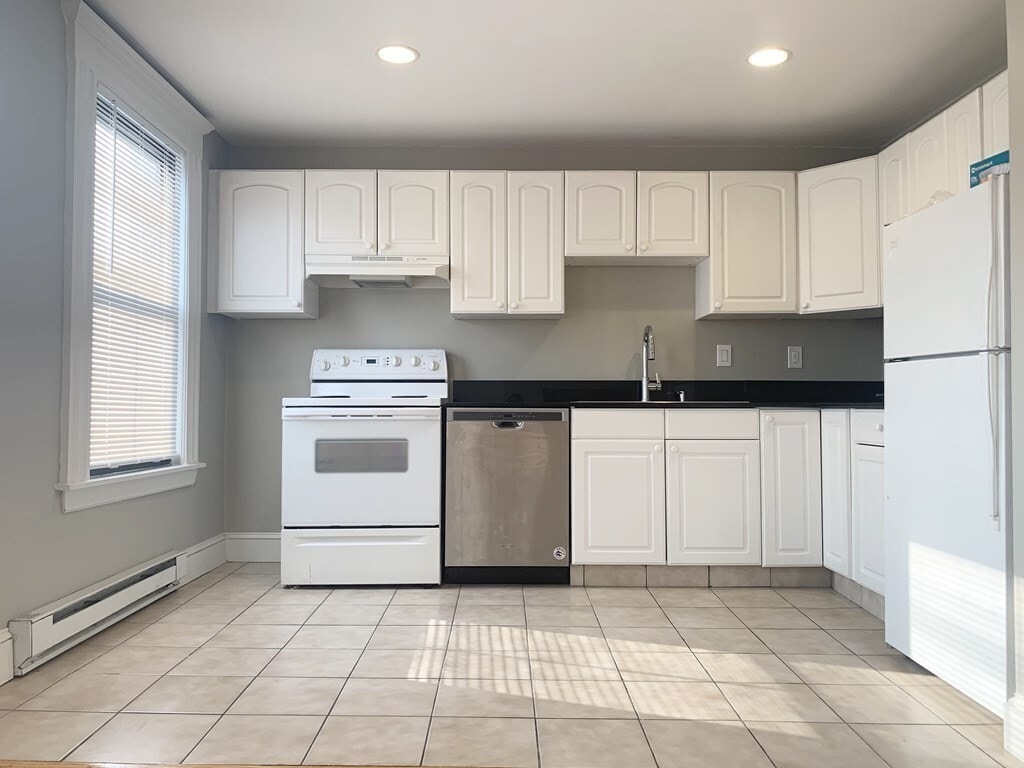 514 Massachusetts Ave Unit 4, Boston, MA 02118 Apartments in Boston