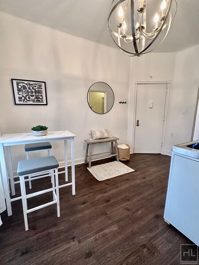 Building Photo - CAMBRELENG AVENUE