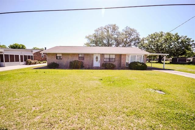 Building Photo - 311 Davis Dr