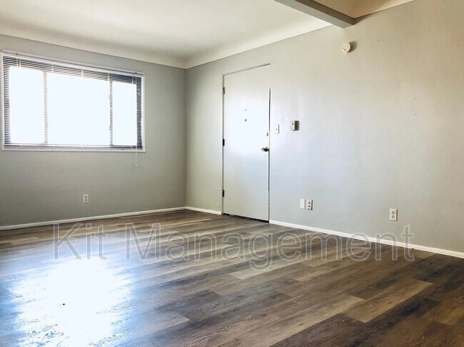 Building Photo - 3473 Brigham St