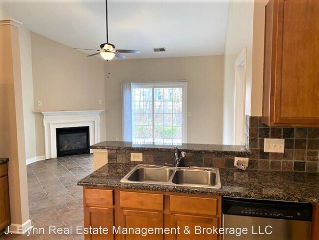 Foto del edificio - 3 br, 2 bath House - 2857 Island Point Dr NW