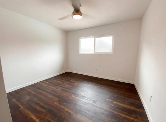 Foto del edificio - 3711 Bonita Glen Terrace