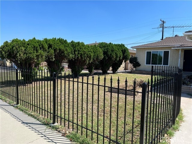 Foto del edificio - 16208 Maidstone Ave