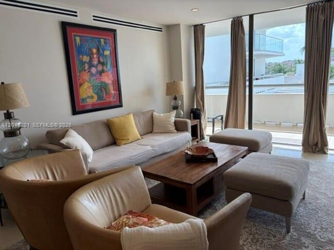 Foto del edificio - 19707 Turnberry Way