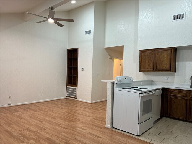 Foto del edificio - 2305 55th St