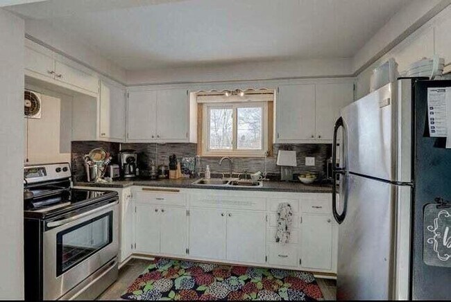 Foto del edificio - 1533 N 116th St