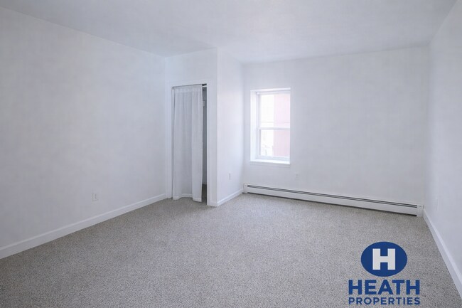 Building Photo - 24 St Cyprians Pl
