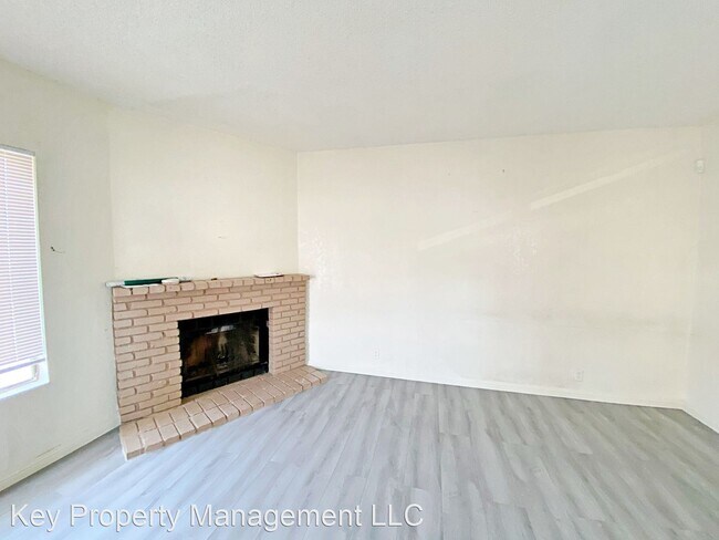 Building Photo - 6994 Issac Ave