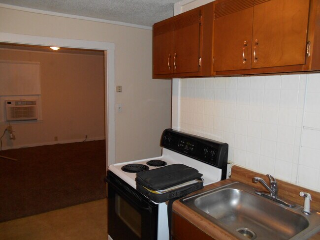 Foto del edificio - 4409 E Bayley St