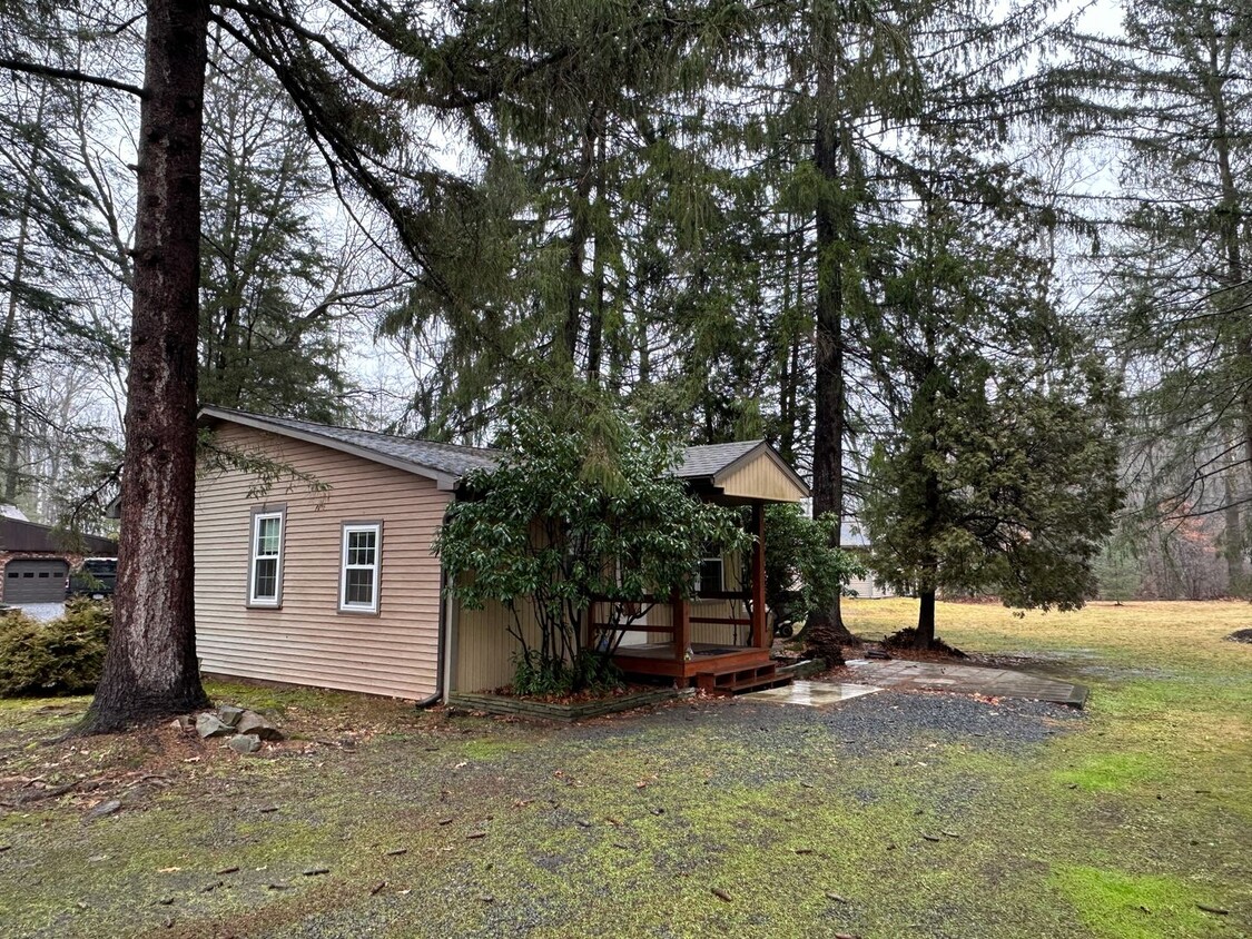 Primary Photo - Orwigsburg Cottage