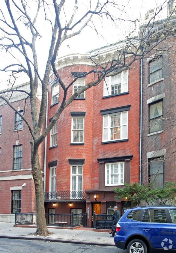 Primary Photo - 9 W 16th St