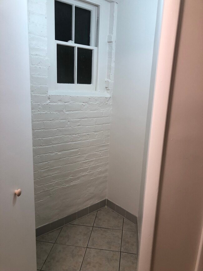 Unit 1 - 584 Madison Ave