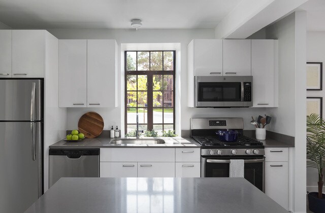 Foto del edificio - 2737 N Hoyne Ave