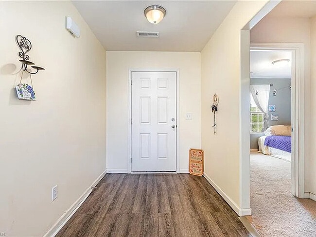 Building Photo - Earn Wealth While Leasing - Like a Homeown...