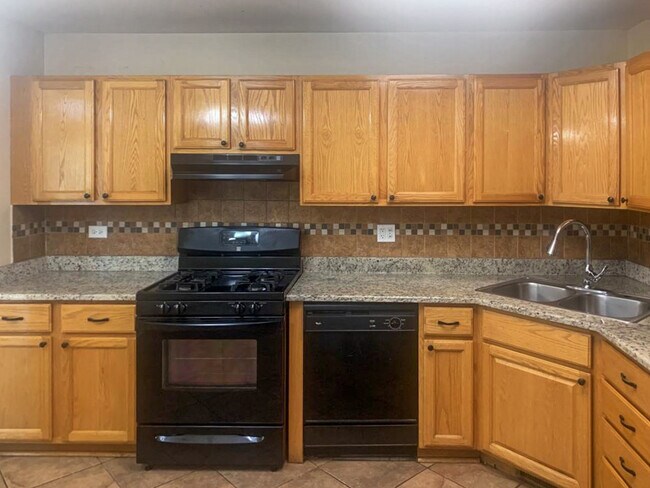 Building Photo - 2891 Belle Ln