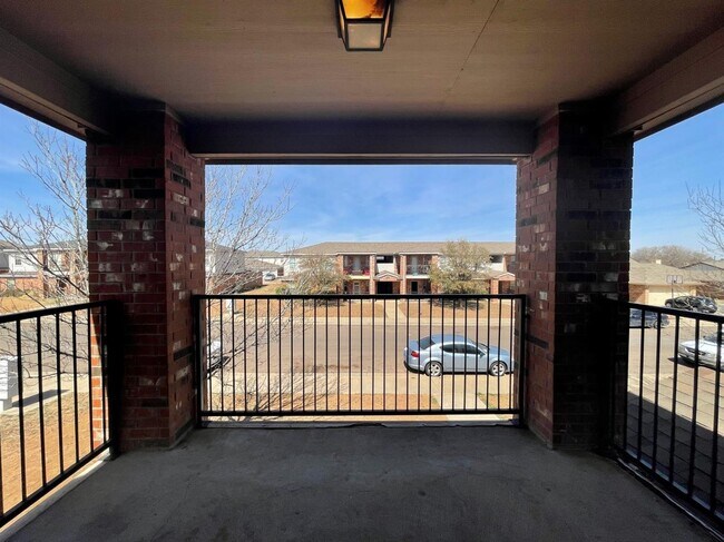 Building Photo - 5833 7th St