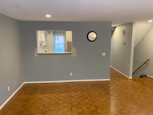 Living Room - 2119 Fulton Ave