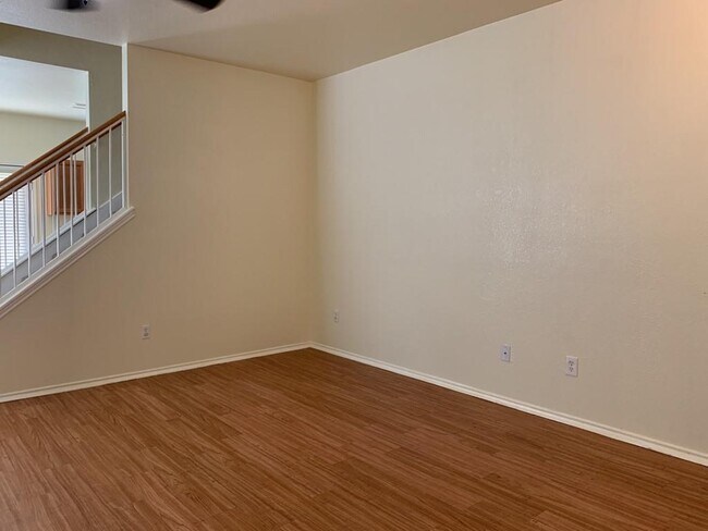 Foto del edificio - 2844 Shadowpoint Cove