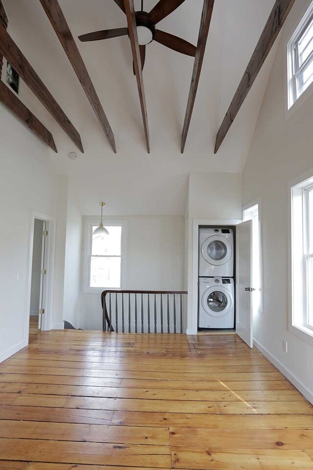 In Unit Washer and Dryer - 5 N Elm St