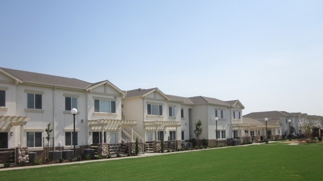 Primary - Madera Family Apartments I
