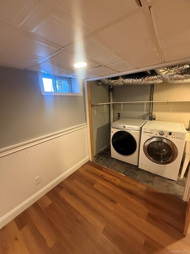 Foto del edificio - 396 Chestnut Ave