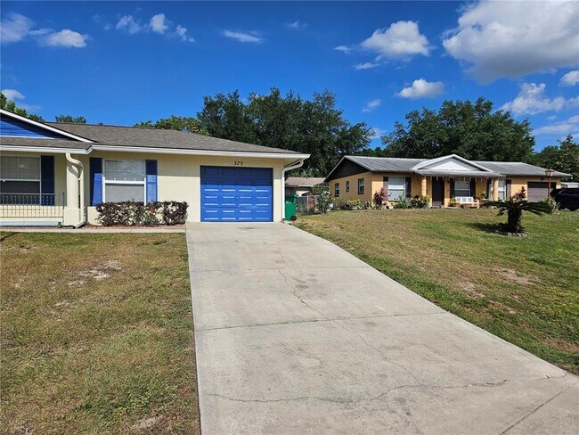 Building Photo - 375 Willow Song Ct