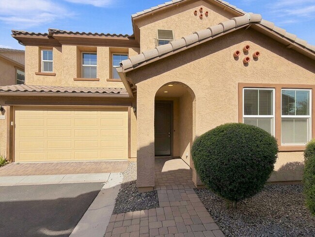 Building Photo - 4630 E Tierra Buena Ln