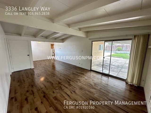 Building Photo - Dog Friendly Three Bedroom Home in Antelope