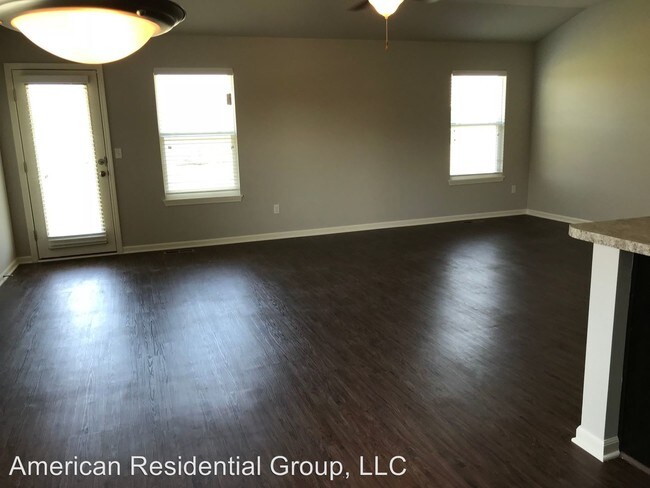 Foto del edificio - 3 br, 2 bath House - 31780 W 172nd Street