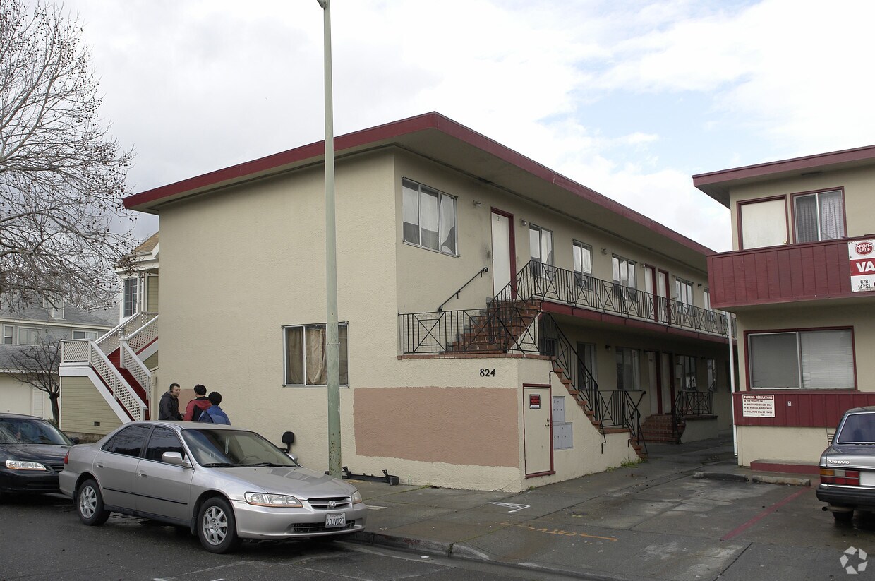 Primary Photo - 820-824 15th St