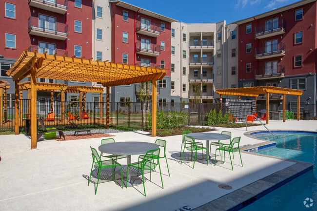 Building Photo - 848 Mitchell