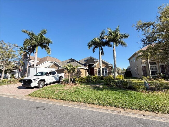 Foto del edificio - 3816 70th Ave E