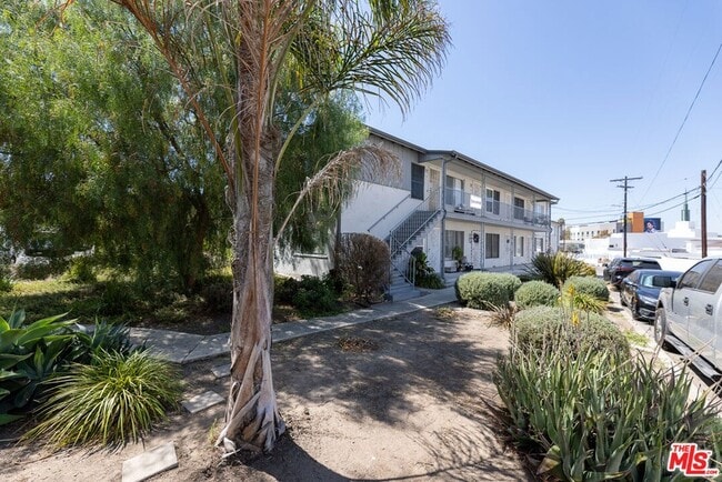 Foto del edificio - 4119 Marlton Ave