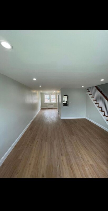 Foto del edificio - 6604 Souder St