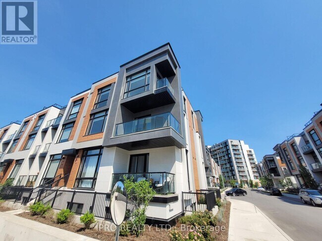 Building Photo - 15-1415 David Eyer Rd