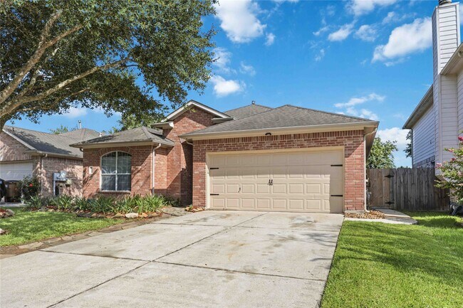Foto del edificio - 1029 Riverwood Dr
