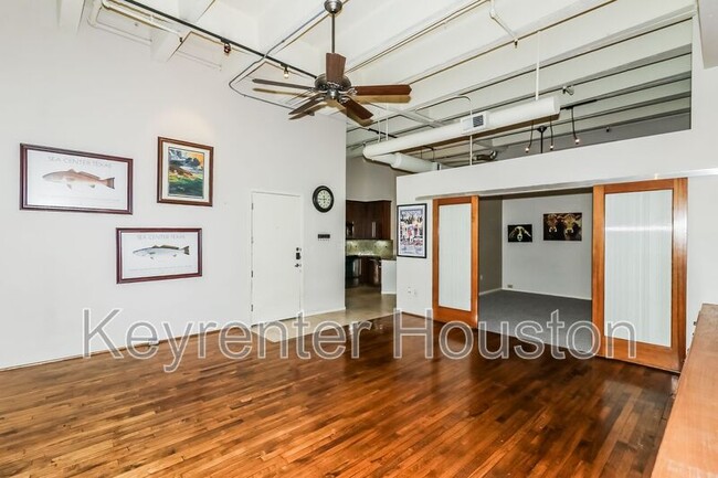 Foto del edificio - 705 Main St